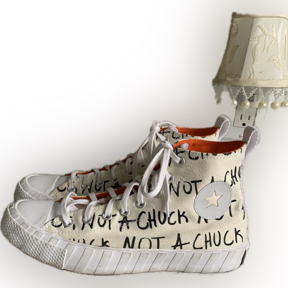 Converse Chuck Taylor High Top 9